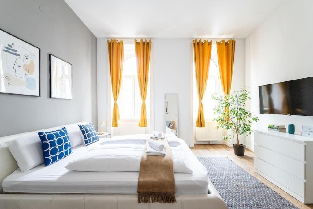 Ferienwohnung Lite 1Br Near Metro & Center By Hm Wien Exterior foto