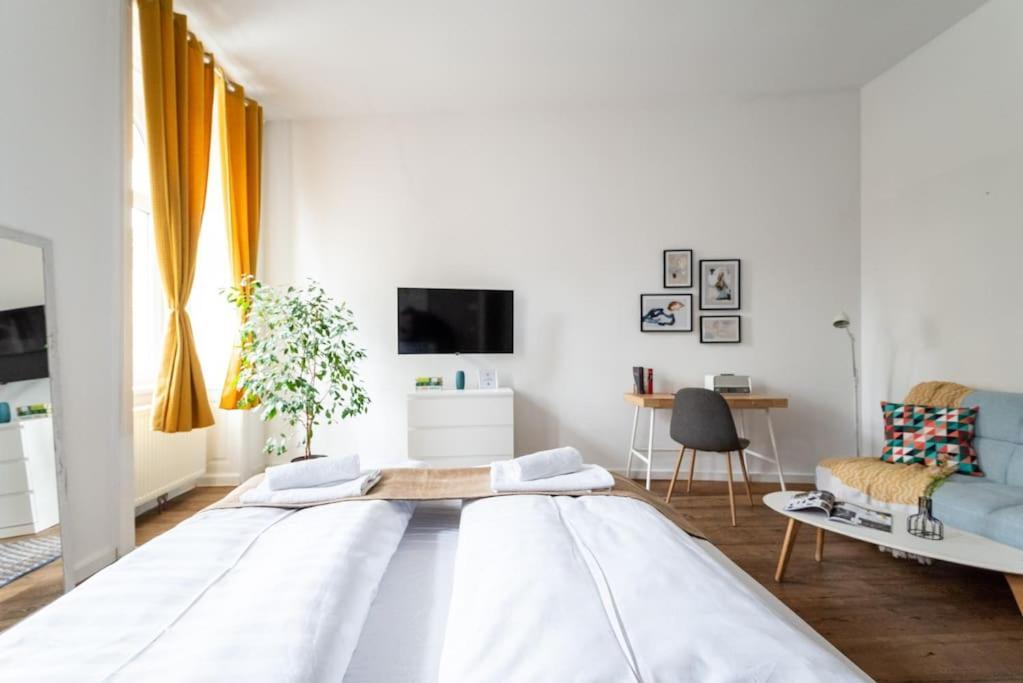 Ferienwohnung Lite 1Br Near Metro & Center By Hm Wien Exterior foto