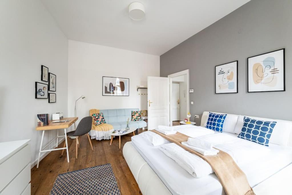 Ferienwohnung Lite 1Br Near Metro & Center By Hm Wien Exterior foto